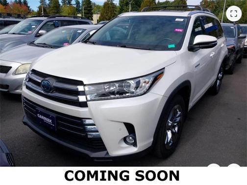 2019 Toyota Highlander Hybrid Platinum