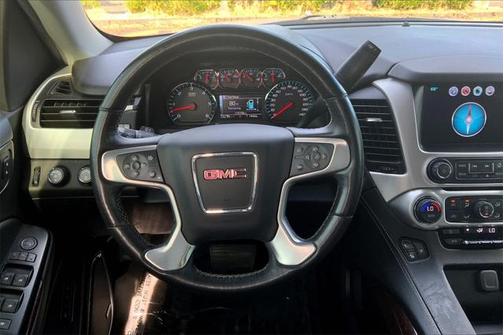 2017 GMC Yukon SLT