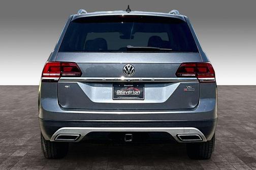 Platinum Gray Metallic 2019 Volkswagen Atlas 3.6L SE w/Technology