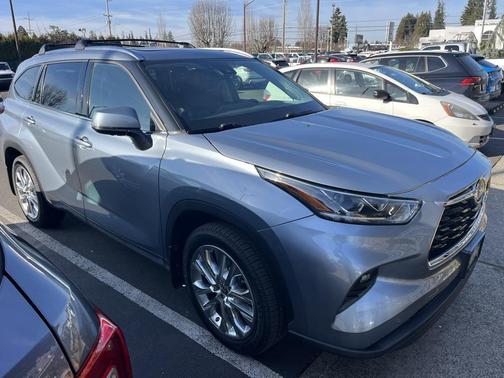 2021 Toyota Highlander Limited