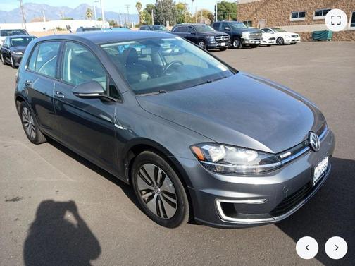 2018 Volkswagen e-Golf SE