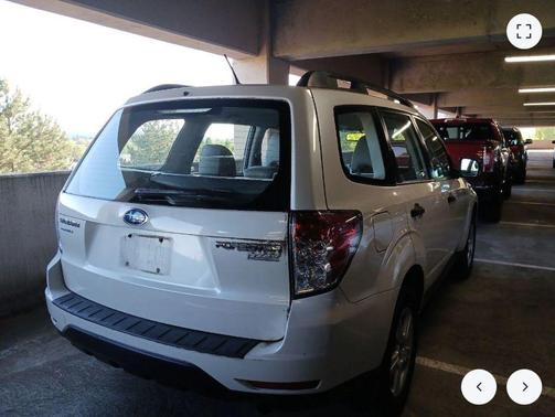 Satin White Pearl 2013 Subaru Forester 2.5X