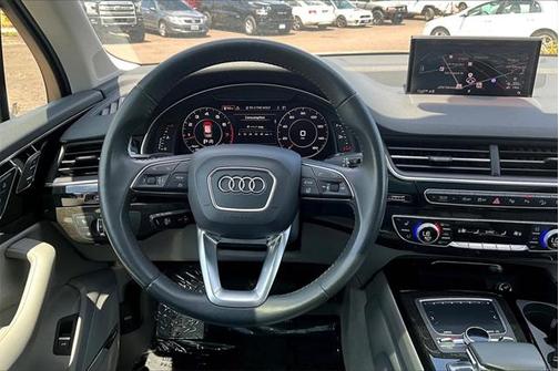 2019 Audi Q7 55 Premium Plus