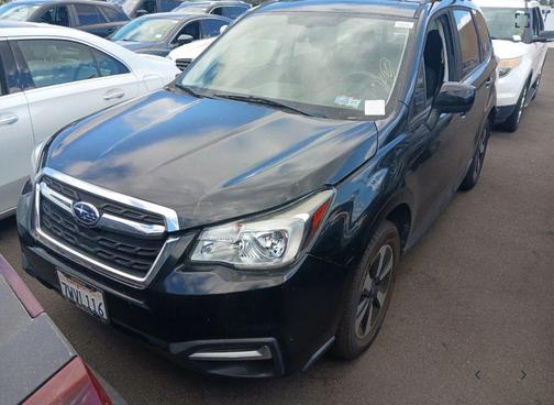 Crystal Black Silica 2017 Subaru Forester 2.5i Premium