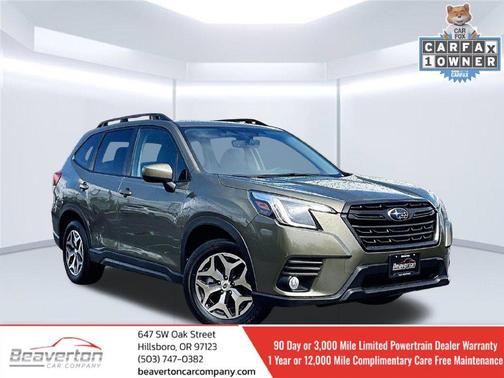 Autumn Green Metallic 2023 Subaru Forester Base