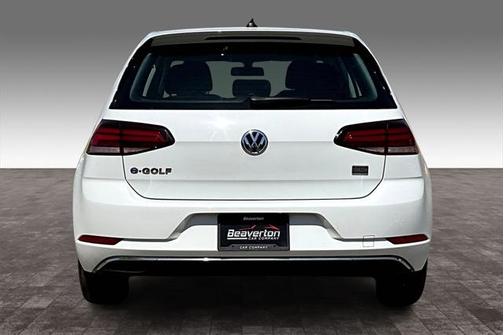 2017 Volkswagen e-Golf SE