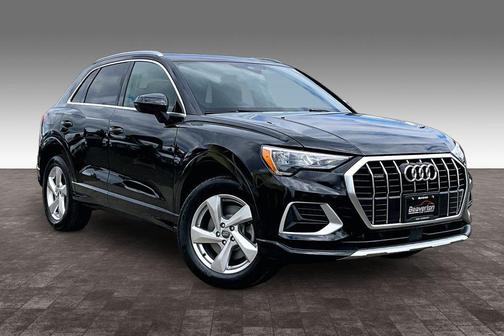 Mythos Black Metallic 2020 Audi Q3 45 Premium