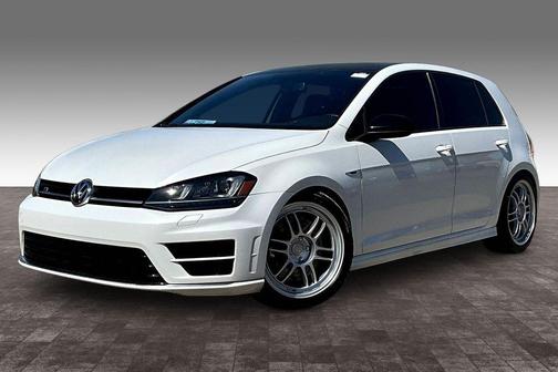 2016 Volkswagen Golf R 2.0T DSG