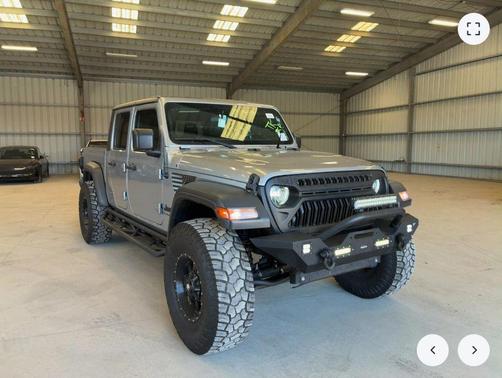 Billet Silver Metallic Clearcoat 2020 Jeep Gladiator Sport S