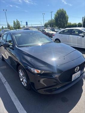 2022 Mazda Mazda3 FWD