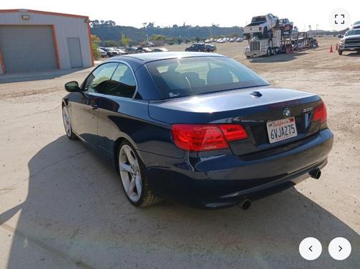 2011 BMW 335 335i
