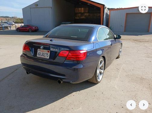 2011 BMW 335 335i