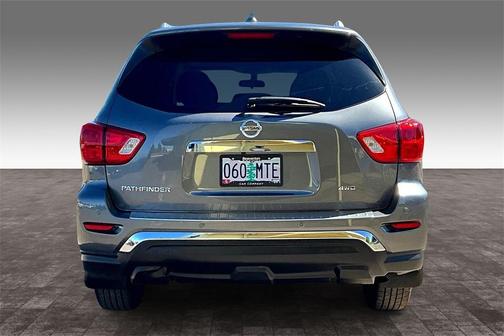 2020 Nissan Pathfinder S 4WD