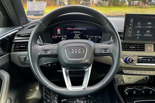 2023 Audi A4 45 S line Premium Plus
