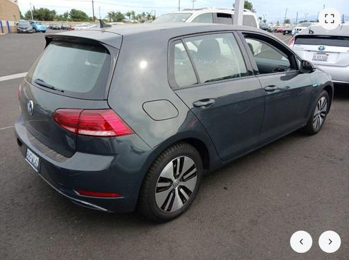 2019 Volkswagen e-Golf SE
