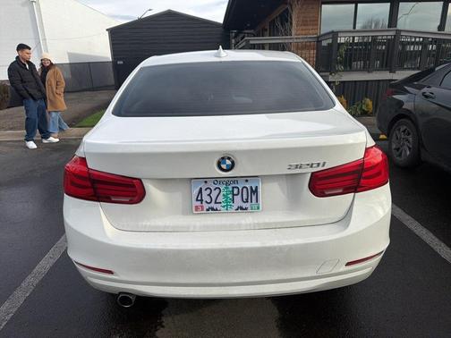 2018 BMW 320 i