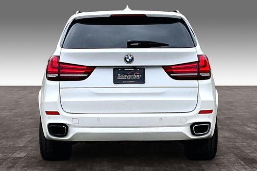 White Metallic 2016 BMW X5 xDrive35i