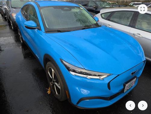 2022 Ford Mustang Mach-E Select