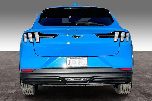 2022 Ford Mustang Mach-E Select