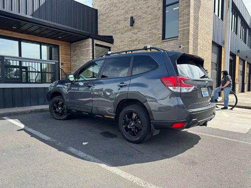 Magnetite Gray Metallic 2022 Subaru Forester Wilderness