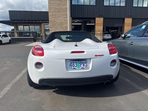 Pure (Summit White) 2008 Pontiac Solstice Base