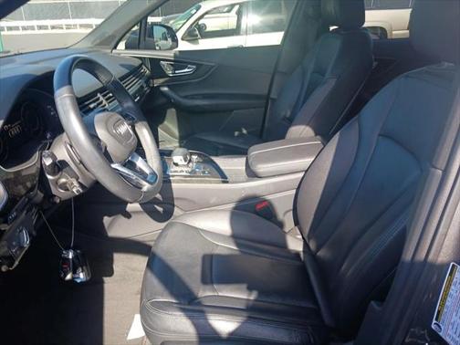 2019 Audi Q7 55 Premium Plus