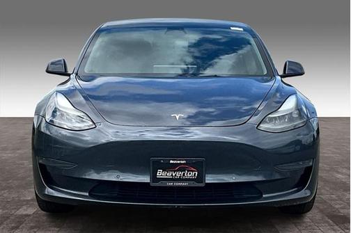 2022 Tesla Model 3 Standard Range