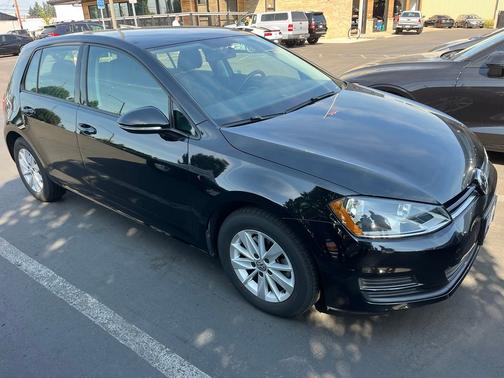 Silver 2015 Volkswagen Golf TSI S 4-Door