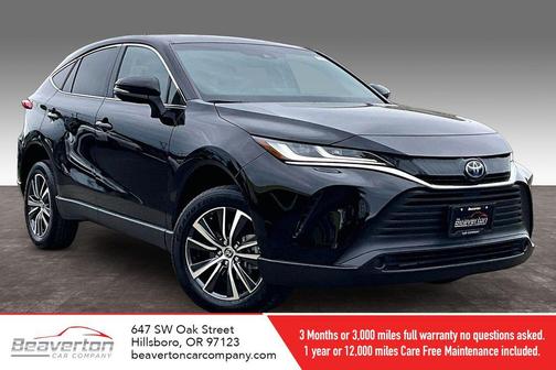 Black 2023 Toyota Venza LE