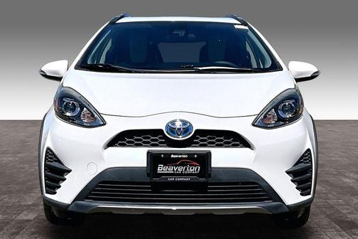 Super White 2018 Toyota Prius c One
