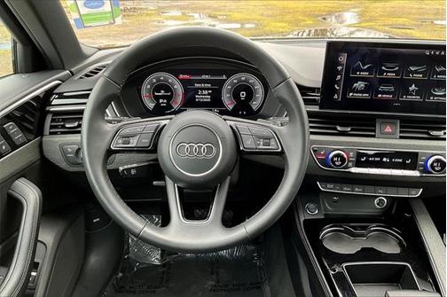 2022 Audi A4 45 S line Premium Plus