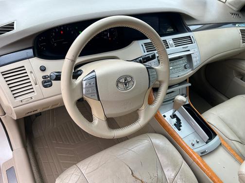 2007 Toyota Avalon XLS