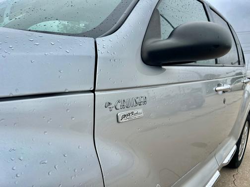 Silver 2005 Chrysler PT Cruiser Limited