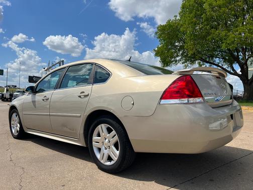 Gold 2010 Chevrolet Impala LT