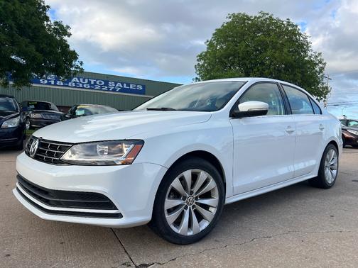 White 2018 Volkswagen Jetta 1.4T SE