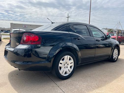 2014 Dodge Avenger SE
