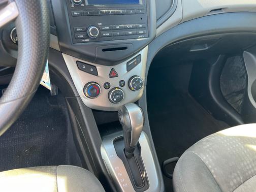 2013 Chevrolet Sonic LS