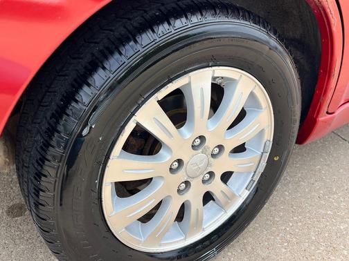 Red 2009 Mitsubishi Galant ES