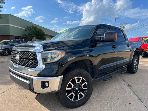 2018 Toyota Tundra SR5
