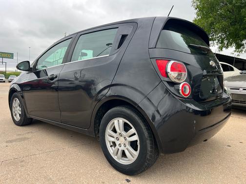 Gray 2015 Chevrolet Sonic LT