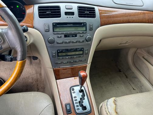 2005 Lexus ES 330 Base