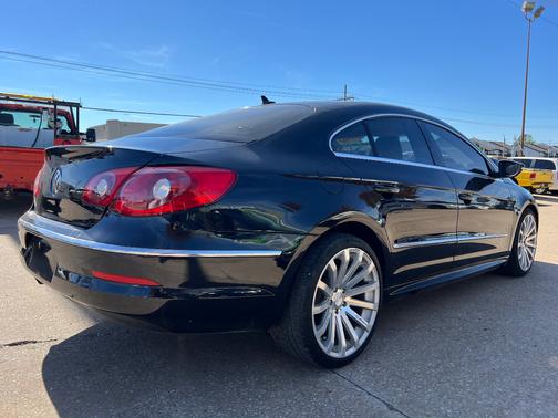 2010 Volkswagen CC Sport