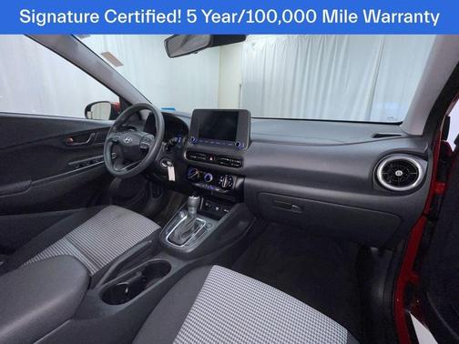 2022 Hyundai KONA SE