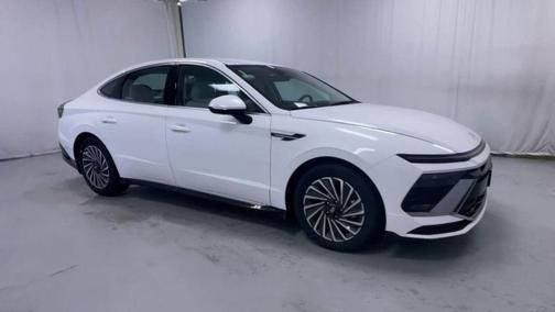 2024 Hyundai SONATA Hybrid SEL