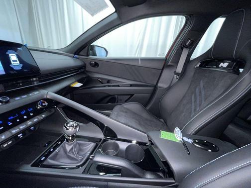 2025 Hyundai ELANTRA N Base