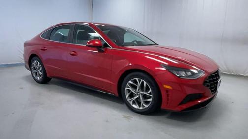 2022 Hyundai SONATA SEL