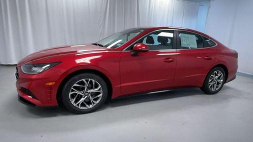 2022 Hyundai SONATA SEL