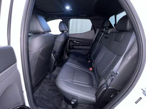 2025 Hyundai SANTA CRUZ SEL Activity