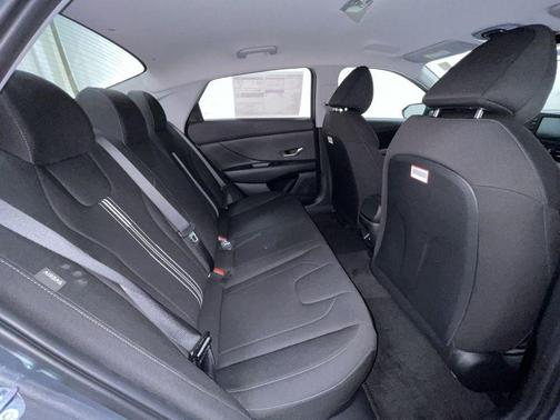 2025 Hyundai ELANTRA HEV Blue