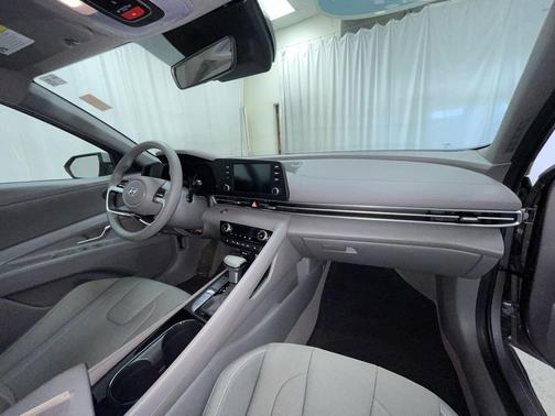 2023 Hyundai ELANTRA HEV Blue